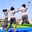 定格教育初心 展現(xiàn)育人溫度——青島為明學(xué)校初中部教師攝影展